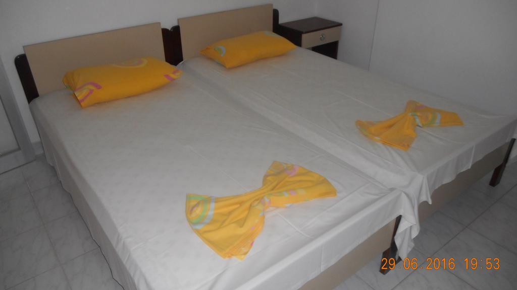 Dimis Studios And Apartments โอลิมเปียกี อักติ ภายนอก รูปภาพ