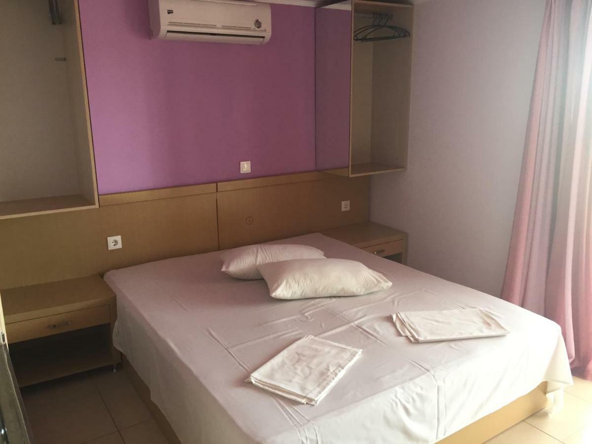 Dimis Studios And Apartments โอลิมเปียกี อักติ ภายนอก รูปภาพ
