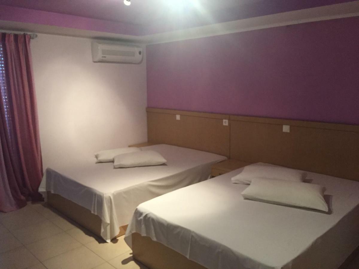 Dimis Studios And Apartments โอลิมเปียกี อักติ ภายนอก รูปภาพ